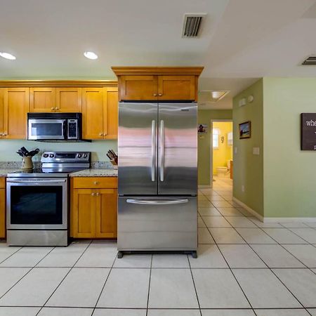 Sandy Feet Retreat By Vacation Homes Collection Gulf Shores Kültér fotó